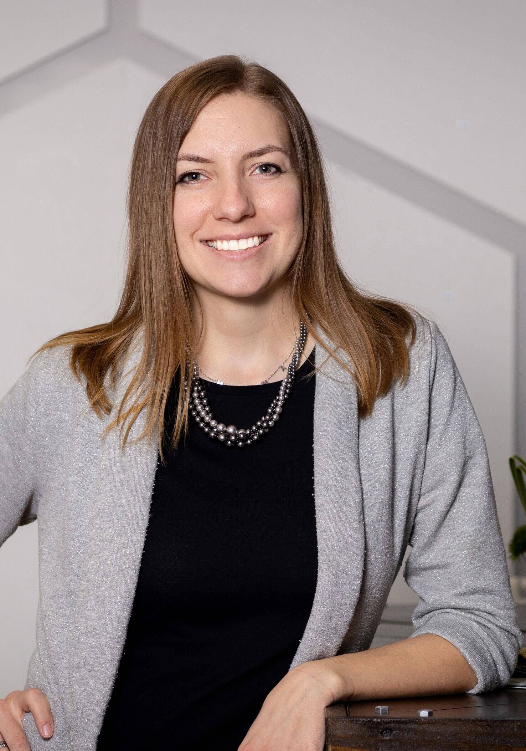 AmberW Headshot resize